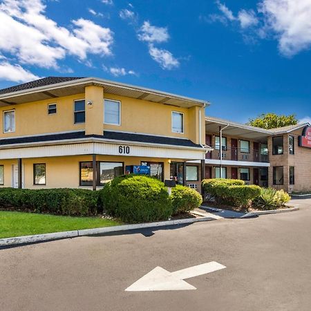 Red Carpet Inn Edison Eksteriør bilde
